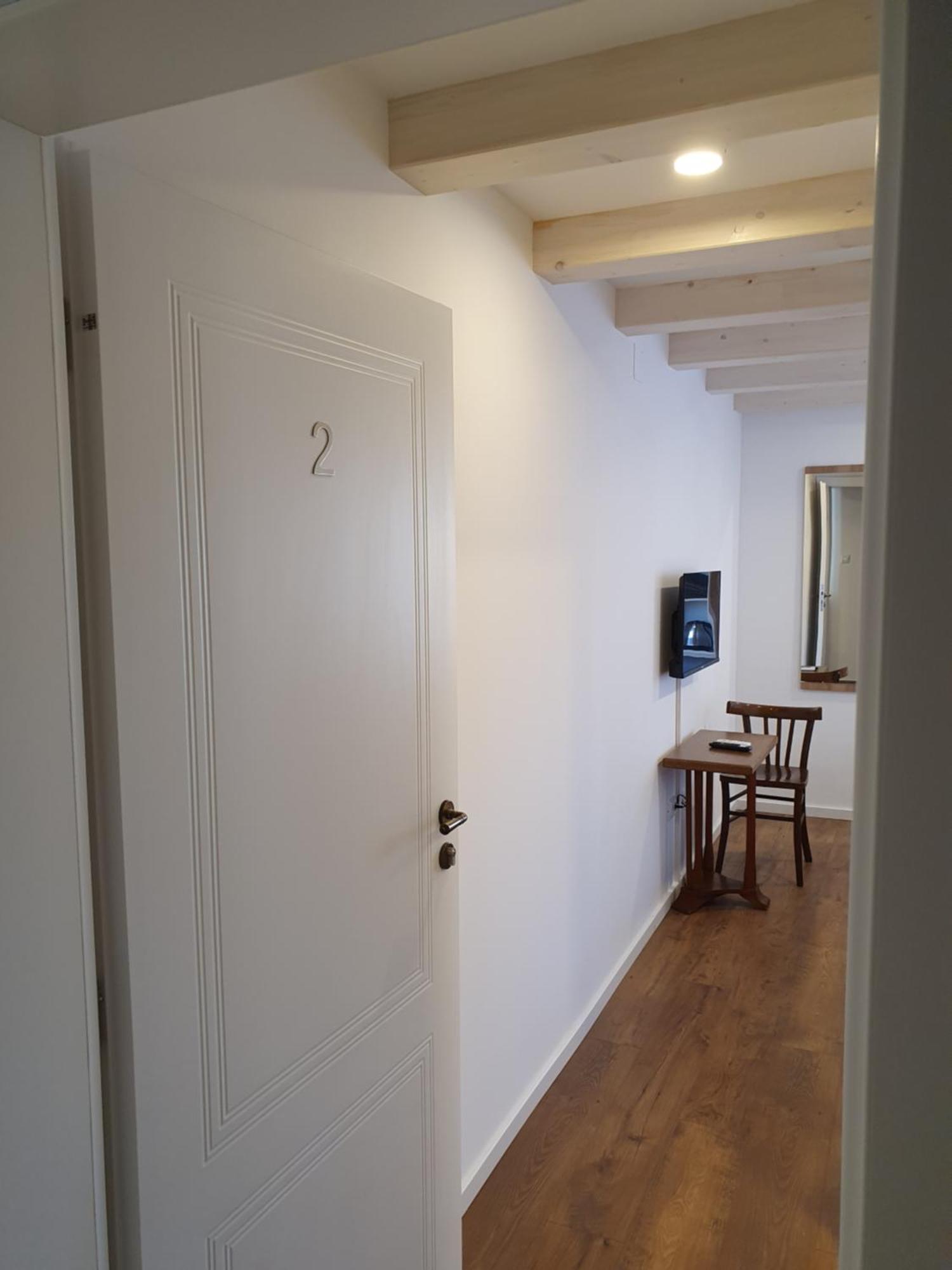 Room Cs เซรส ภายนอก รูปภาพ